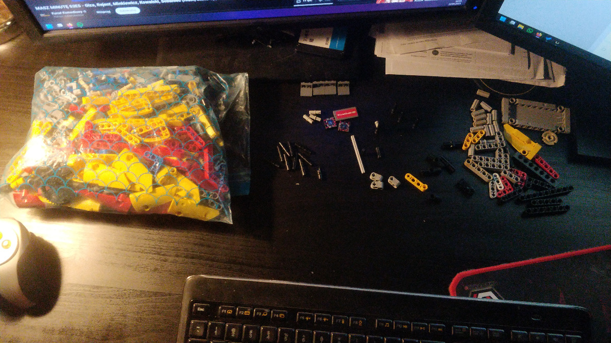 1d03da7f-cf9a-4d21-bb2a-ded65d64cfc6