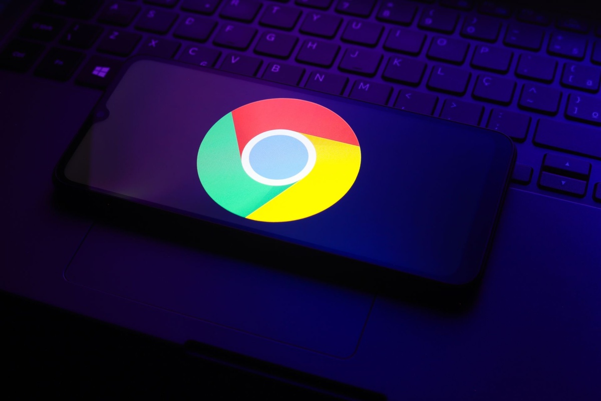 Chrome sam uruchomi się z Windows 11. Czyli Chrome od razu wraz z włączeniem się systemu. Czyżby każdy jednak chciał rok Linuxa?