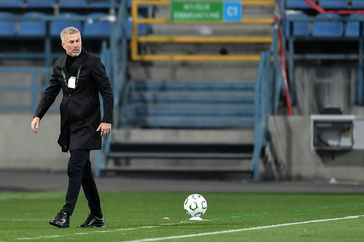 Legia: Iordanescu odchodzi! Oto tymczasowy następca
