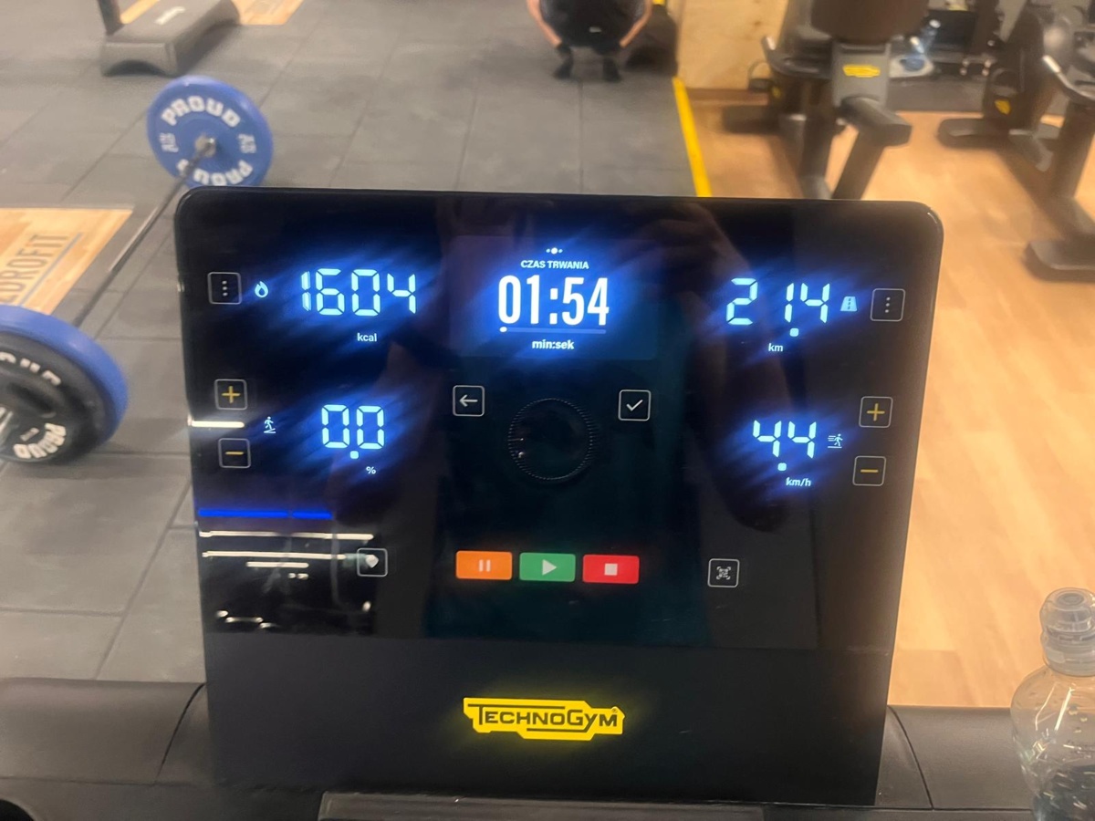 b0864479-1590-4052-ab7d-29c45d131a5b