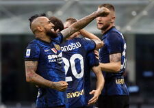 Pokaz siły faworyta! Efektowne trafienie gwiazdora