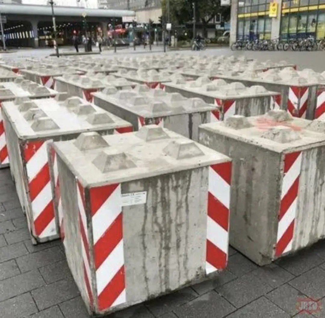 6b4e2ea6-233b-4f50-bf56-01f79c95c966