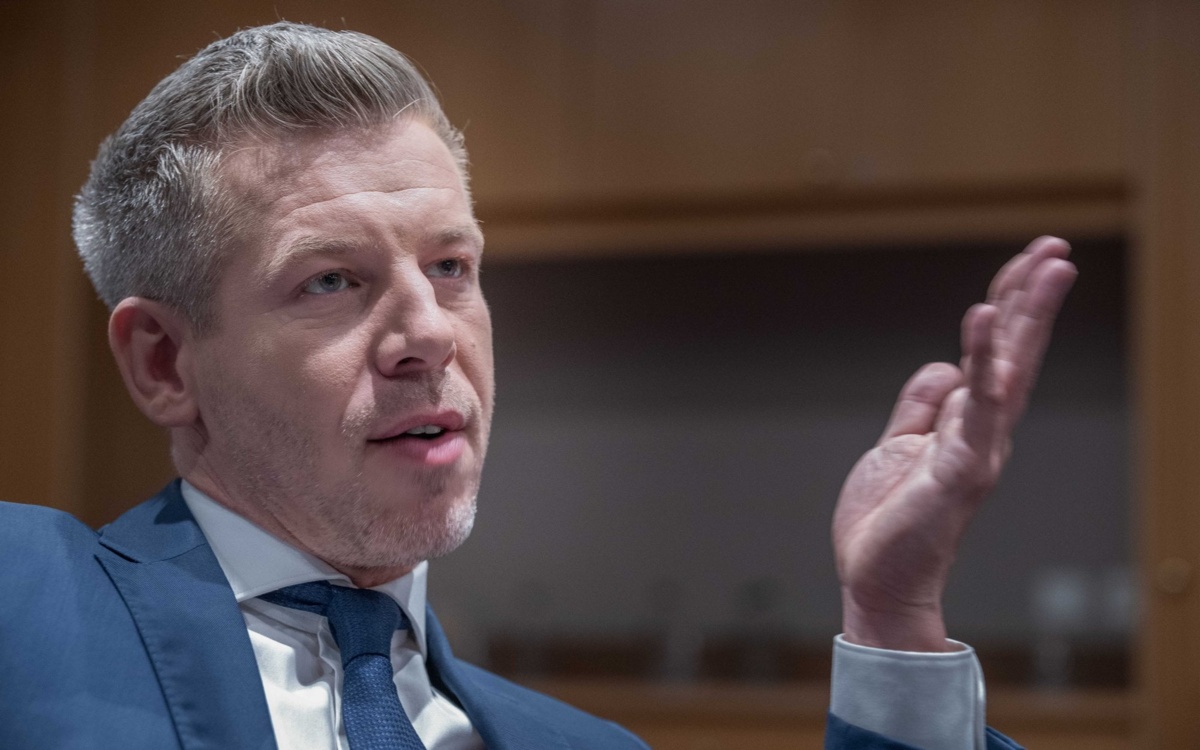 Péter Magyar: Kiedy wojna się skończy, cała UE wróci do rosyjskiego gazu