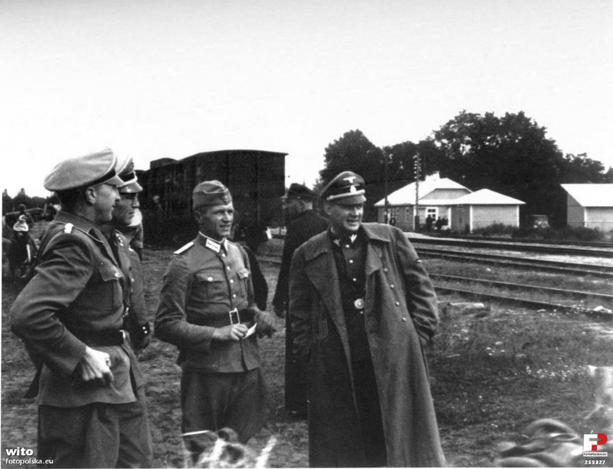 44eac344-8035-45b4-8653-aff4330337e2