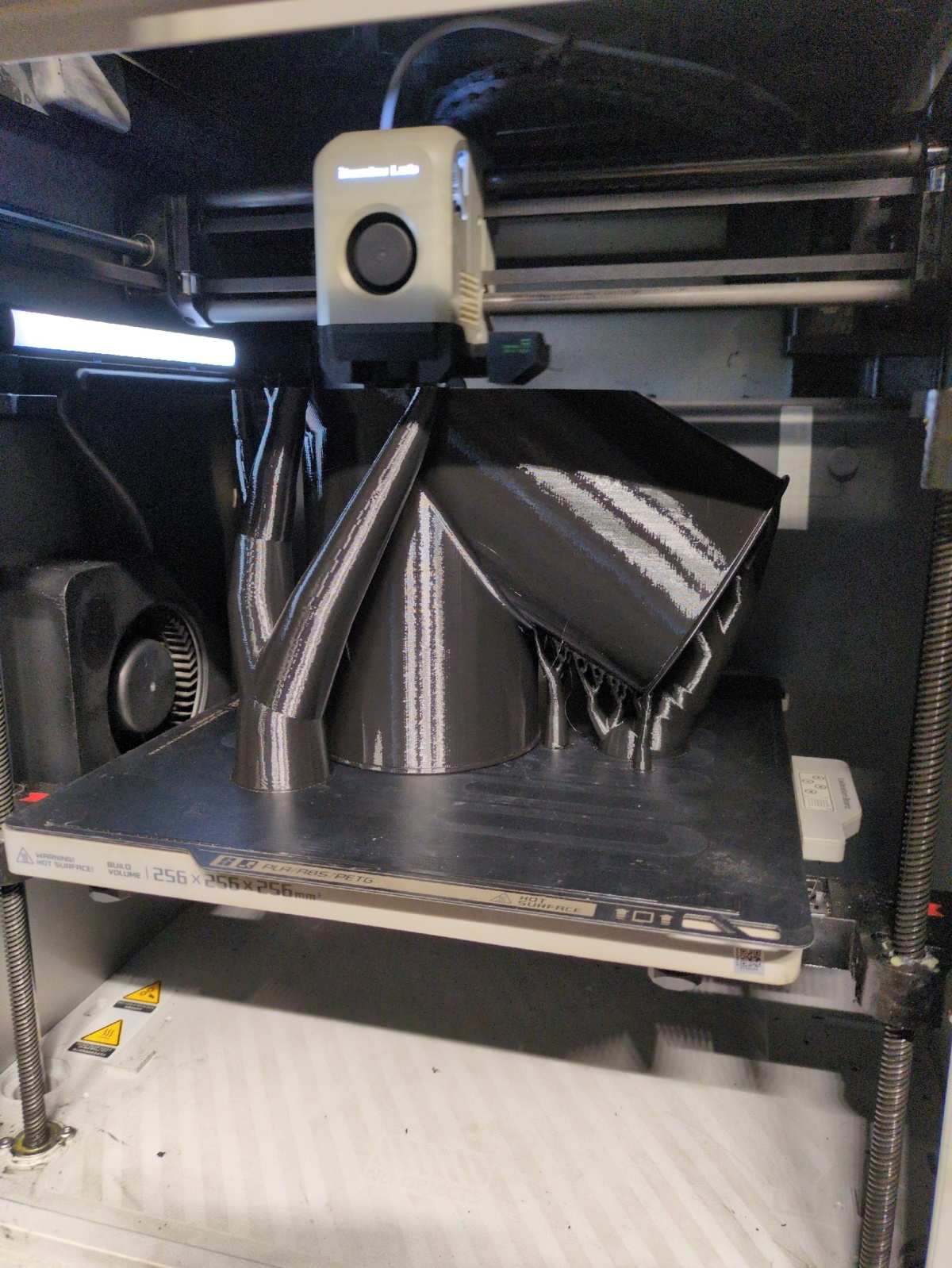 a9e98ddc-d82f-4dd3-bc0a-d9a372d1ef5c