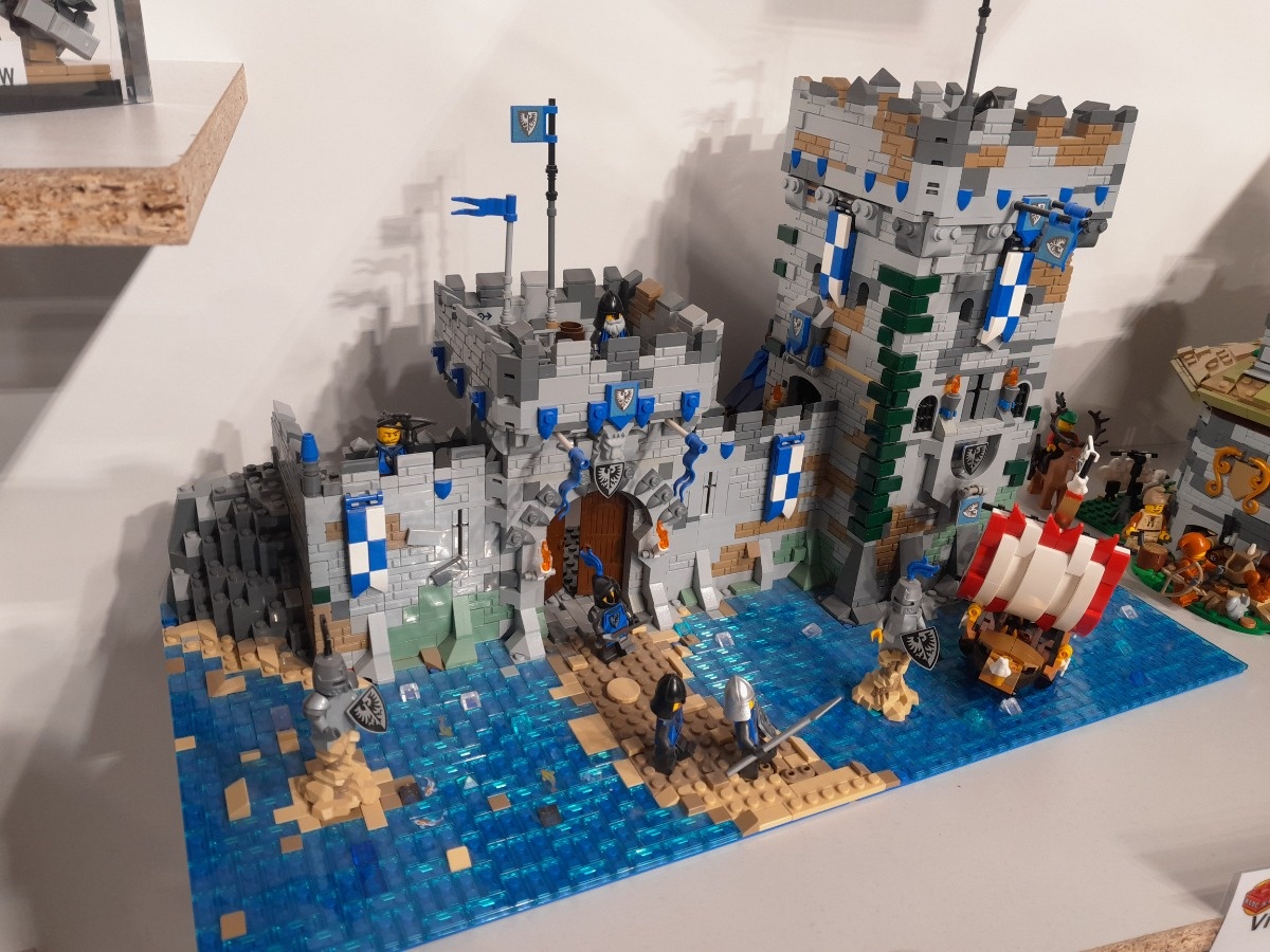 110bcdab-e490-411b-b7c6-77d5c5451e0f