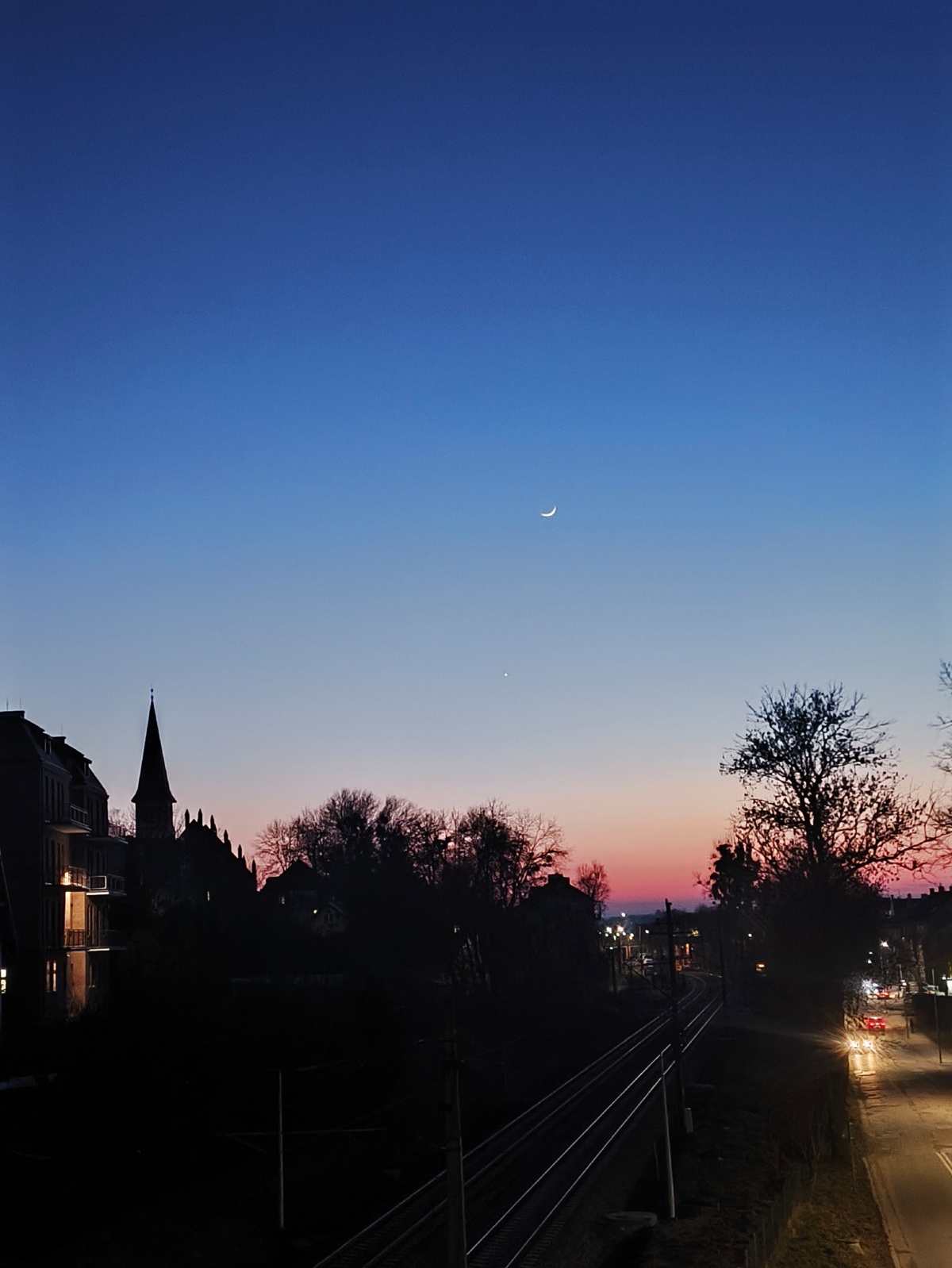 e3a84ad3-78f3-4be5-baa2-2182946b8361