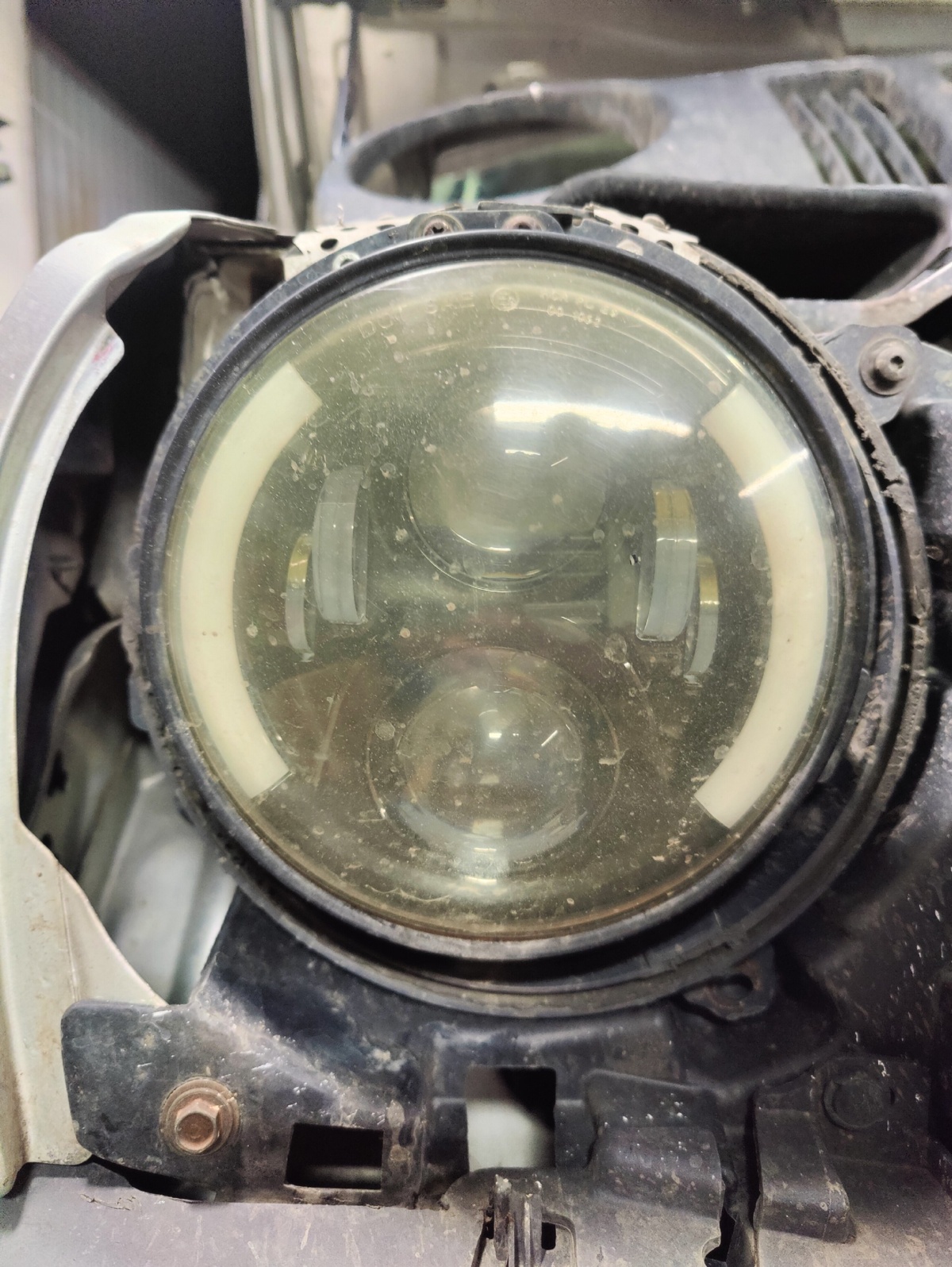 6e097e47-9b09-43c8-9179-7084f04eff51