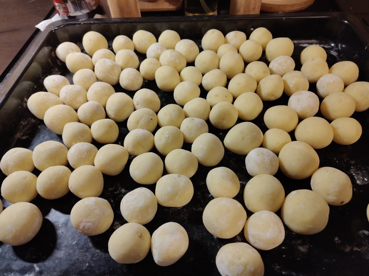 8511dfe9-f26e-4026-9759-03f4a48c9a2d