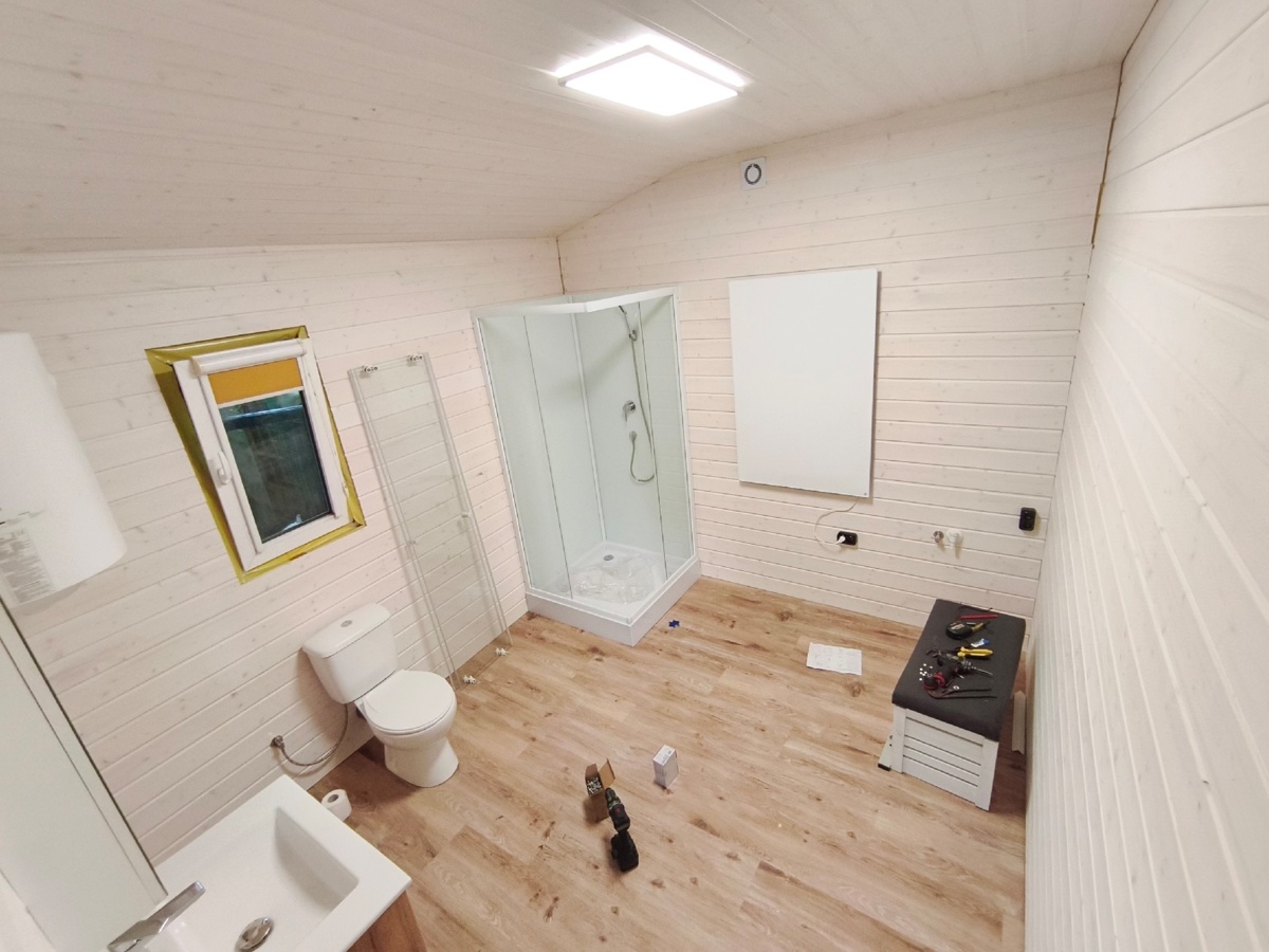 119b72c8-b319-414e-ae24-48dbeaf204b1