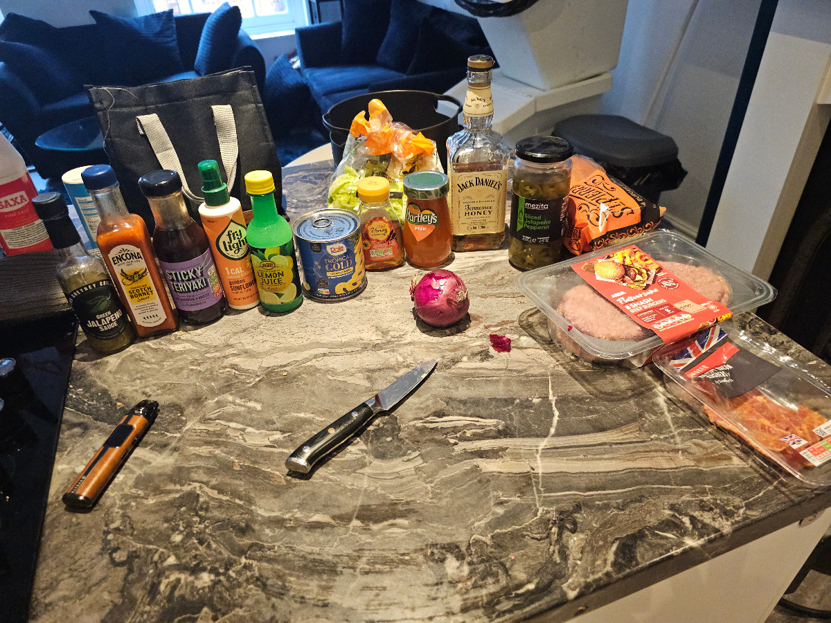 a3925732-46e1-486d-9f6c-ca079574ce37