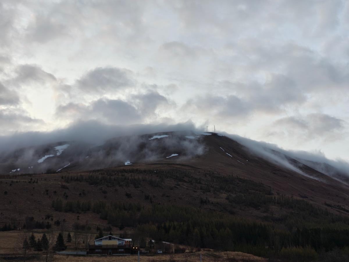 285c3ac5-e3fd-4053-a6b2-15e74d9b33ef