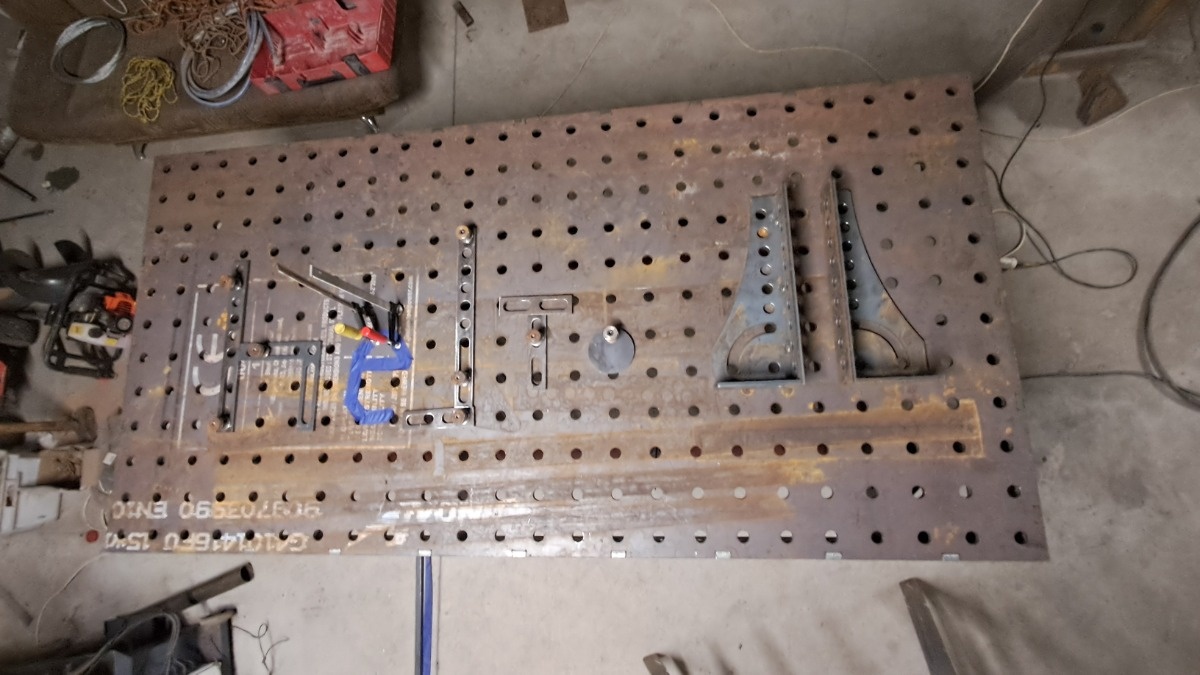 1ad49ecb-715e-4c60-8f8f-507624194617