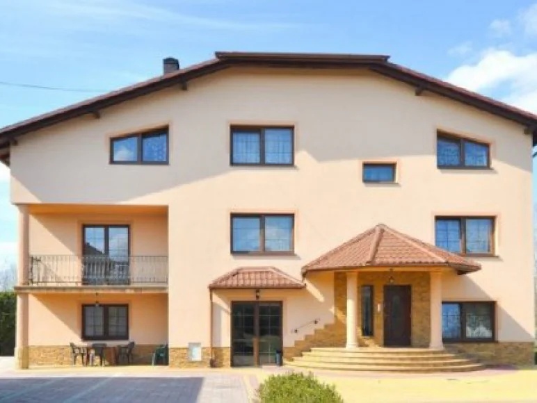 Kary do 10 tys. zł. Rząd kończy z hotelami w domach.