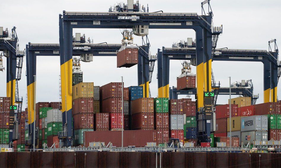 Poważne zakłócenia globalnych dostaw towarów na święta. „Boże Narodzenie jest zagrożone”