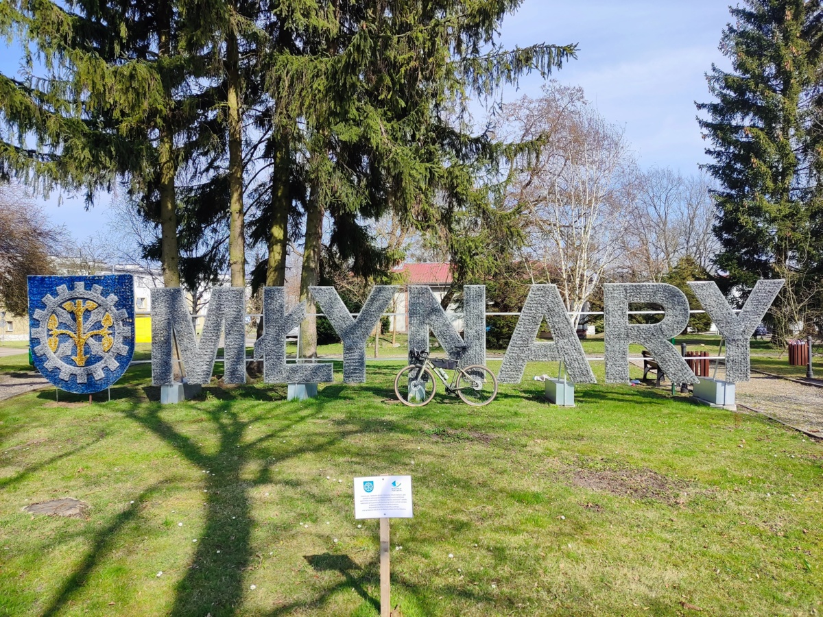 e3a7c4f6-4fe8-4c7b-a002-7e01945aab8c