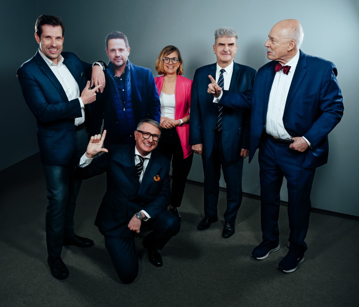 f2bb2fd0-9d23-400c-8f85-63b61a27272a