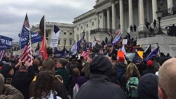 USA: ponad dwa lata więzienia dla mężczyzny, który groził Nancy Pelosi