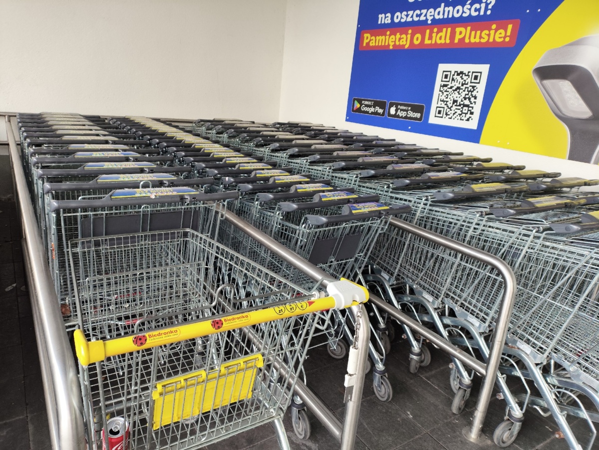 f86155eb-6440-4c83-b56d-99919e97c9a1