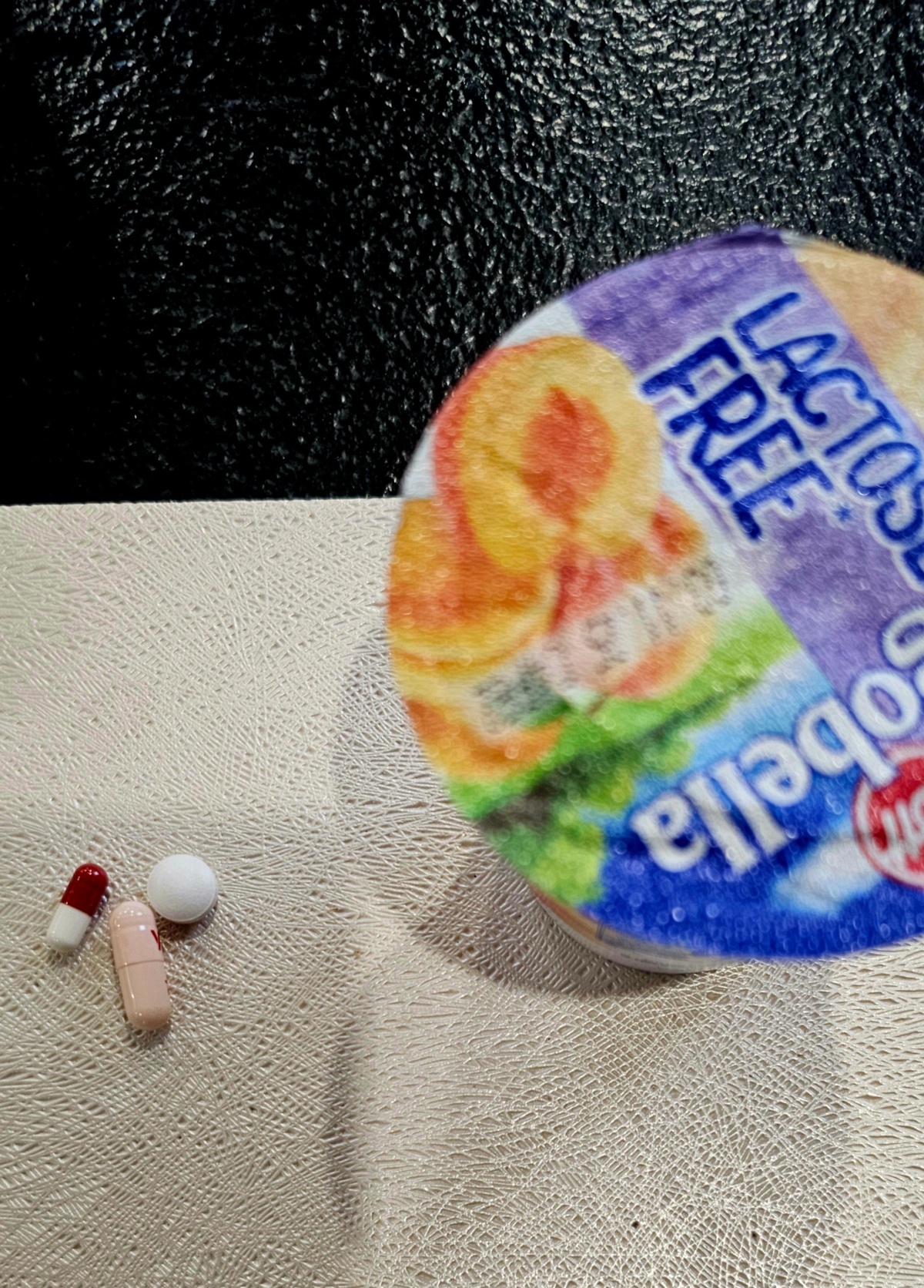 f37133aa-4391-4fb0-aac2-f733ed659e2b