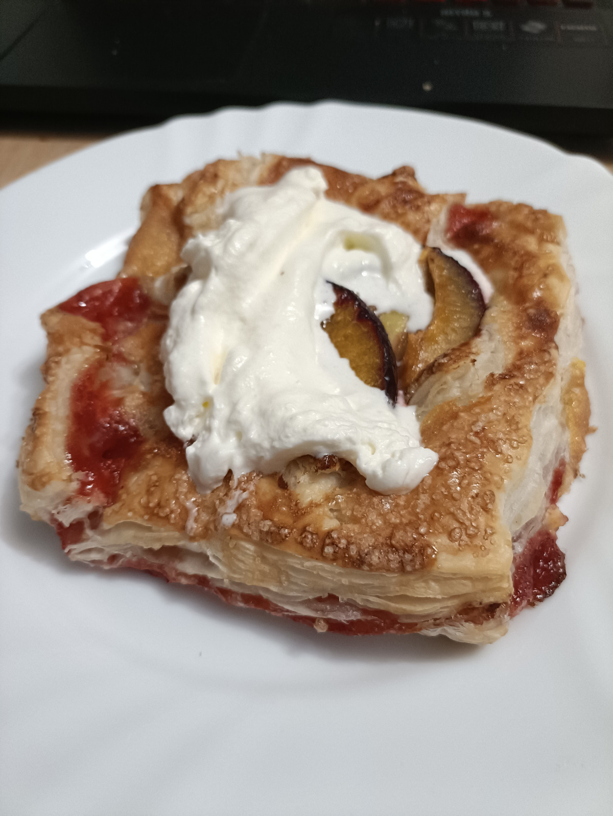 f989b8a0-3bbc-40ea-965c-395e8fedb6b4