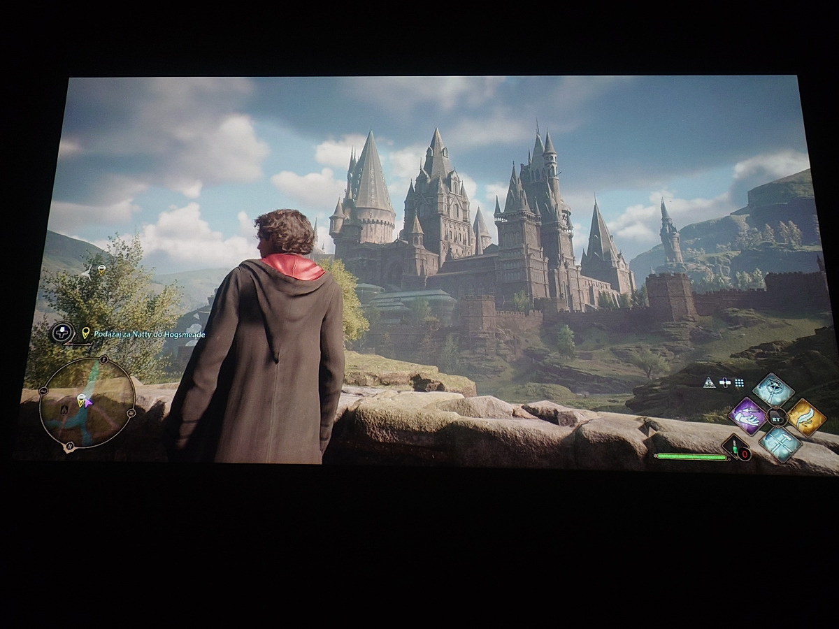 ac7d0b41-4916-4258-a887-e200c2a6a586