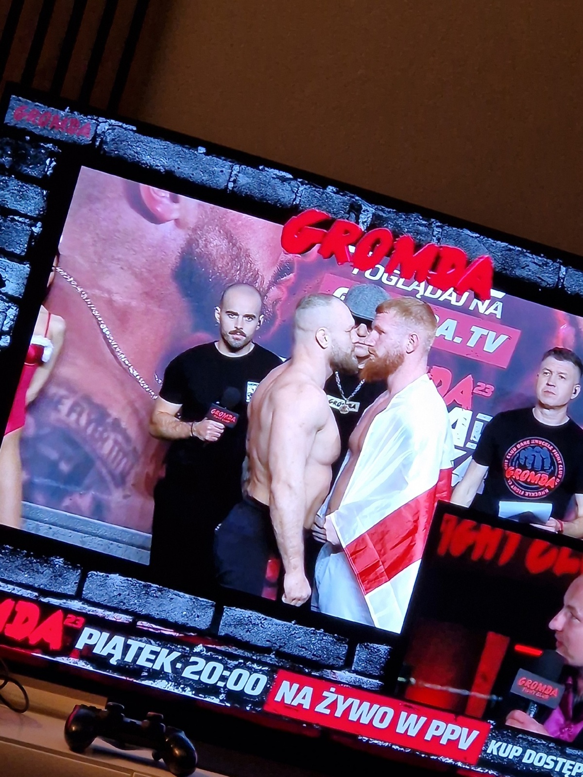 40b1811a-c40b-4759-bfa5-09b3fc39c47f