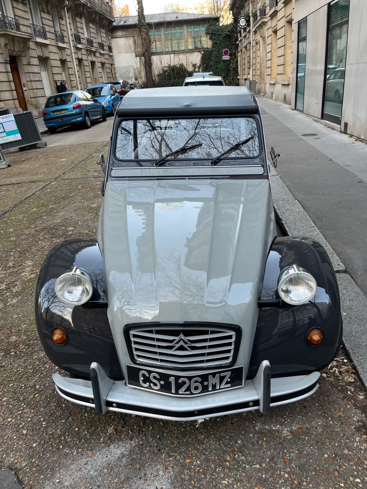 9881edad-6a8c-4fe4-8b74-f3e48b98b9ae