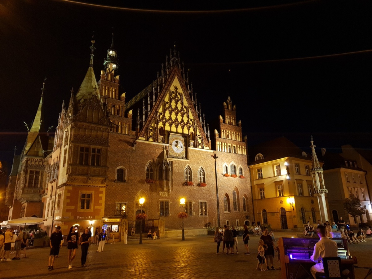 c8e41f27-472b-4c41-aef4-60648c9ef699