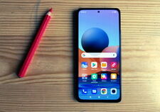 Xiaomi z drugim miejscem w dostawie smartfonów