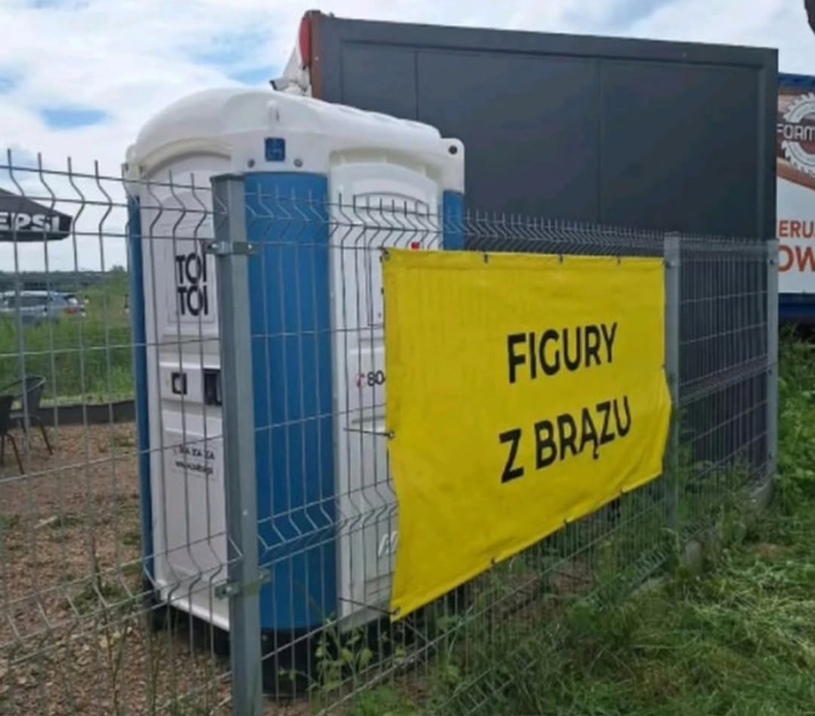 60f856ab-8eaa-4cf7-9f27-a3301e4d687b