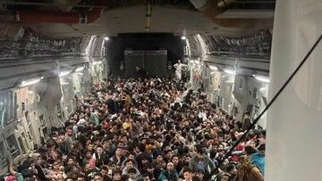 NATO: na lotnisku w Kabulu i wokół niego zginęło co najmniej 20 osób