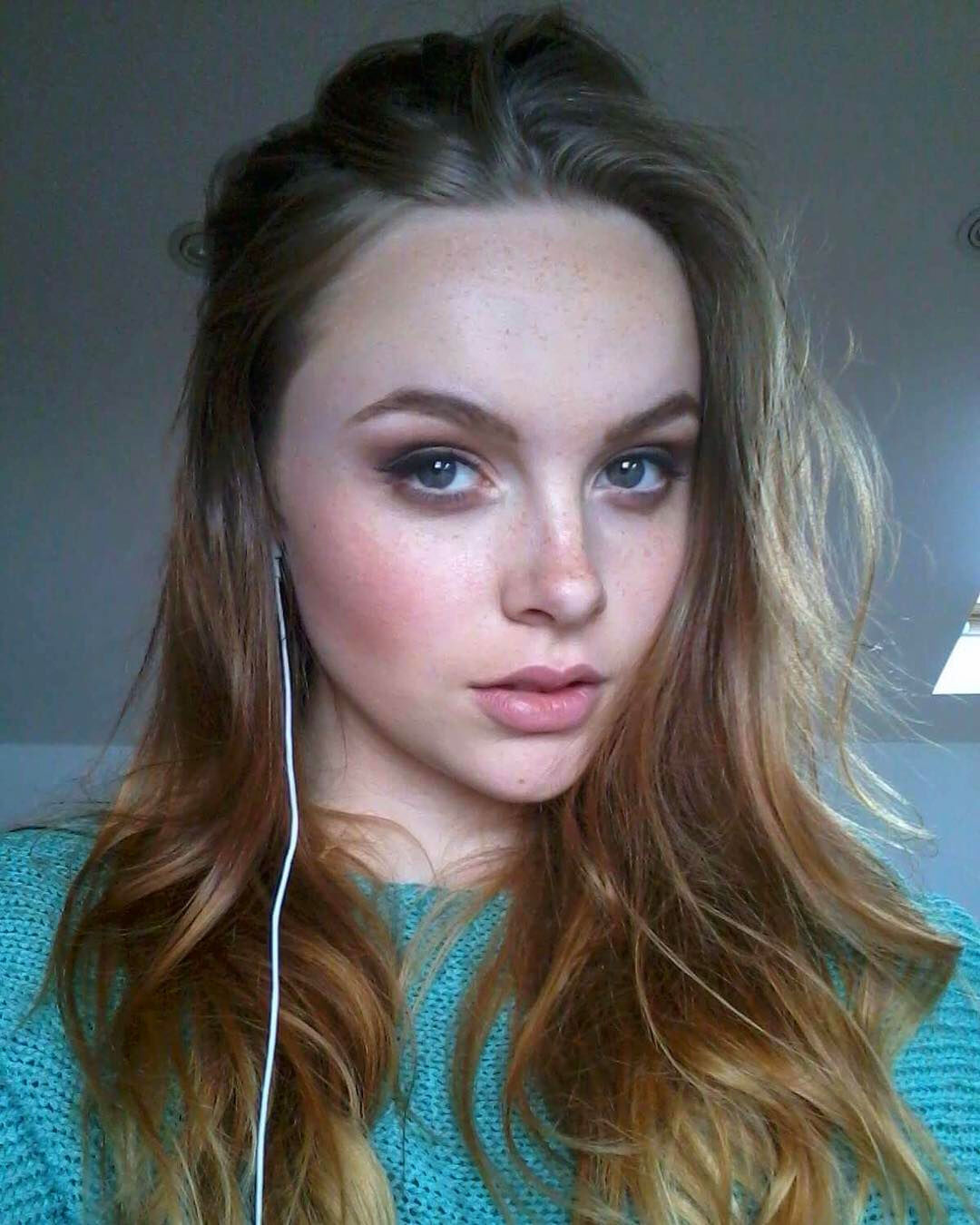 77874bb6-b608-44d8-a344-7c0c1c0c0260