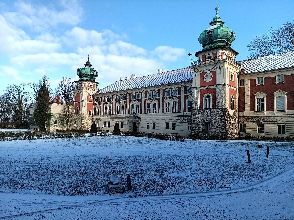 ac101e0b-b9d5-44b8-97f7-963f0e87548d