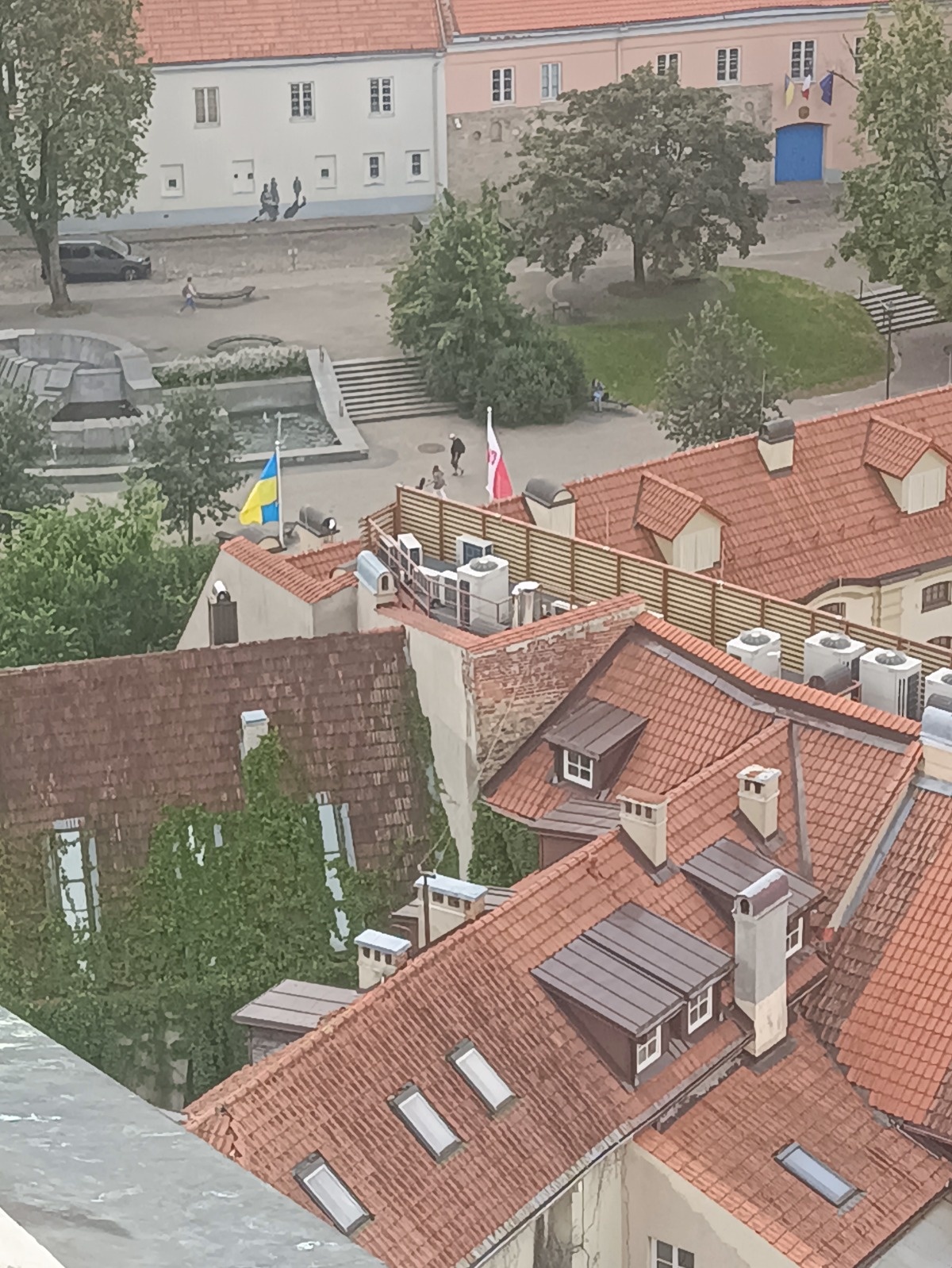 4c0312e1-920b-4b79-9e48-042d4694130d