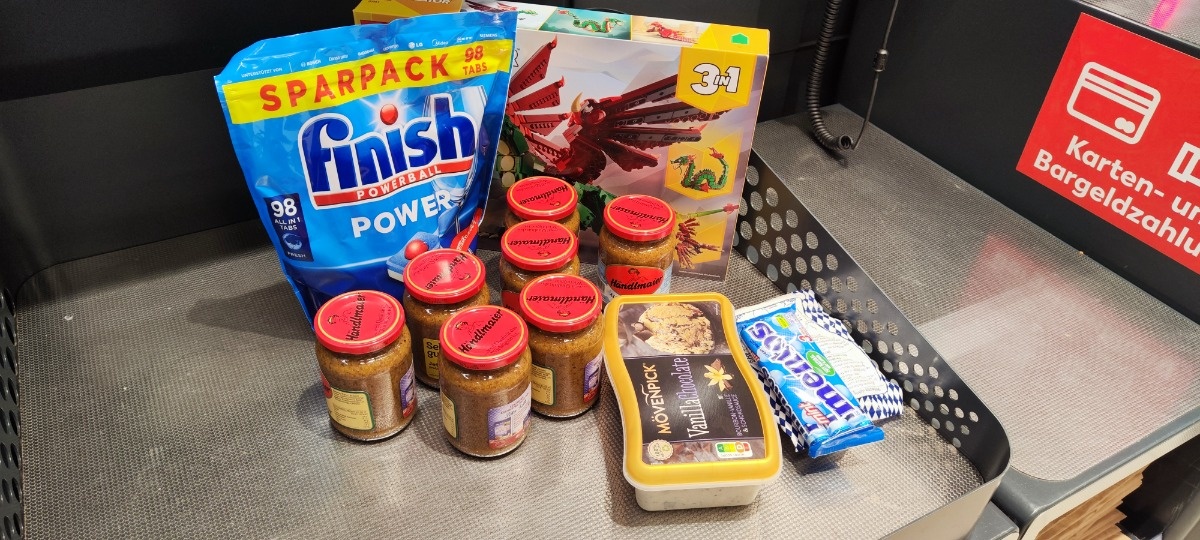 832b0a94-5fd3-429b-a8f6-3cd99f99ae85