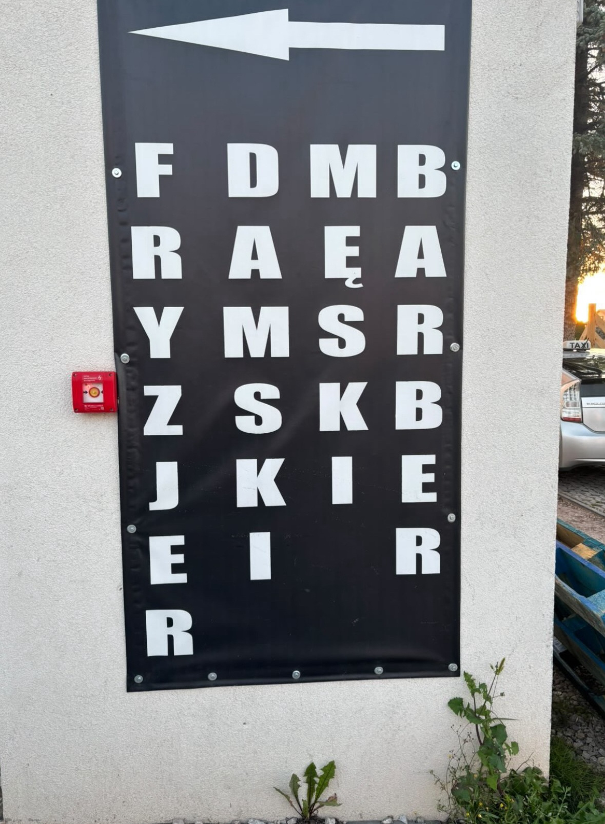 c89ec3a7-e310-4ee8-9da0-bd531552d748