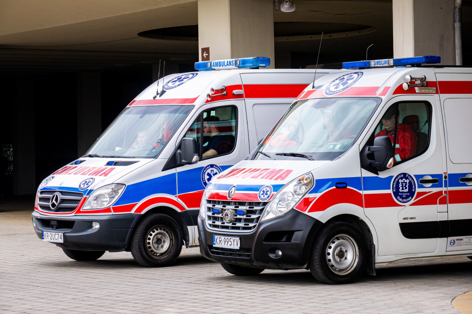 NFZ na skraju bankructwa. Dłuższe kolejki do lekarzy i specjalistów