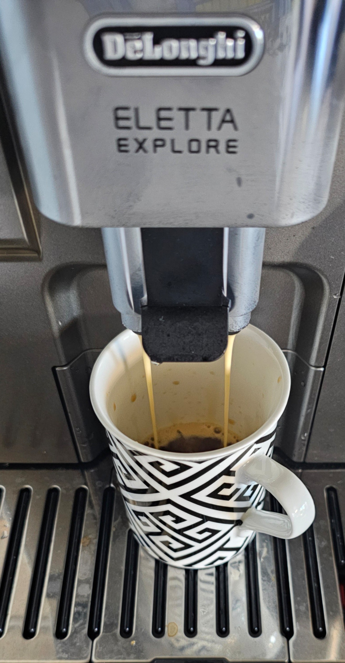 e3eaada2-69bd-4d2f-9776-aaf3a58fb65f