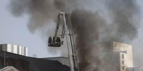 RPA: Pożar budynku parlamentu w Kapsztadzie