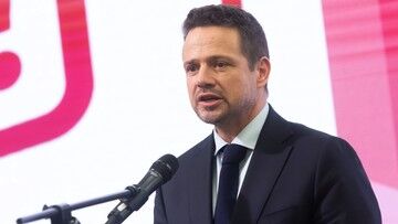 Warszawa. Rafał Trzaskowski: trzeba rozważyć podwyżkę cen biletów komunikacji