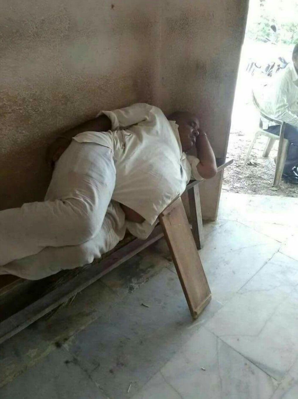 12f454f0-3931-47b5-882f-6946ed98cc00