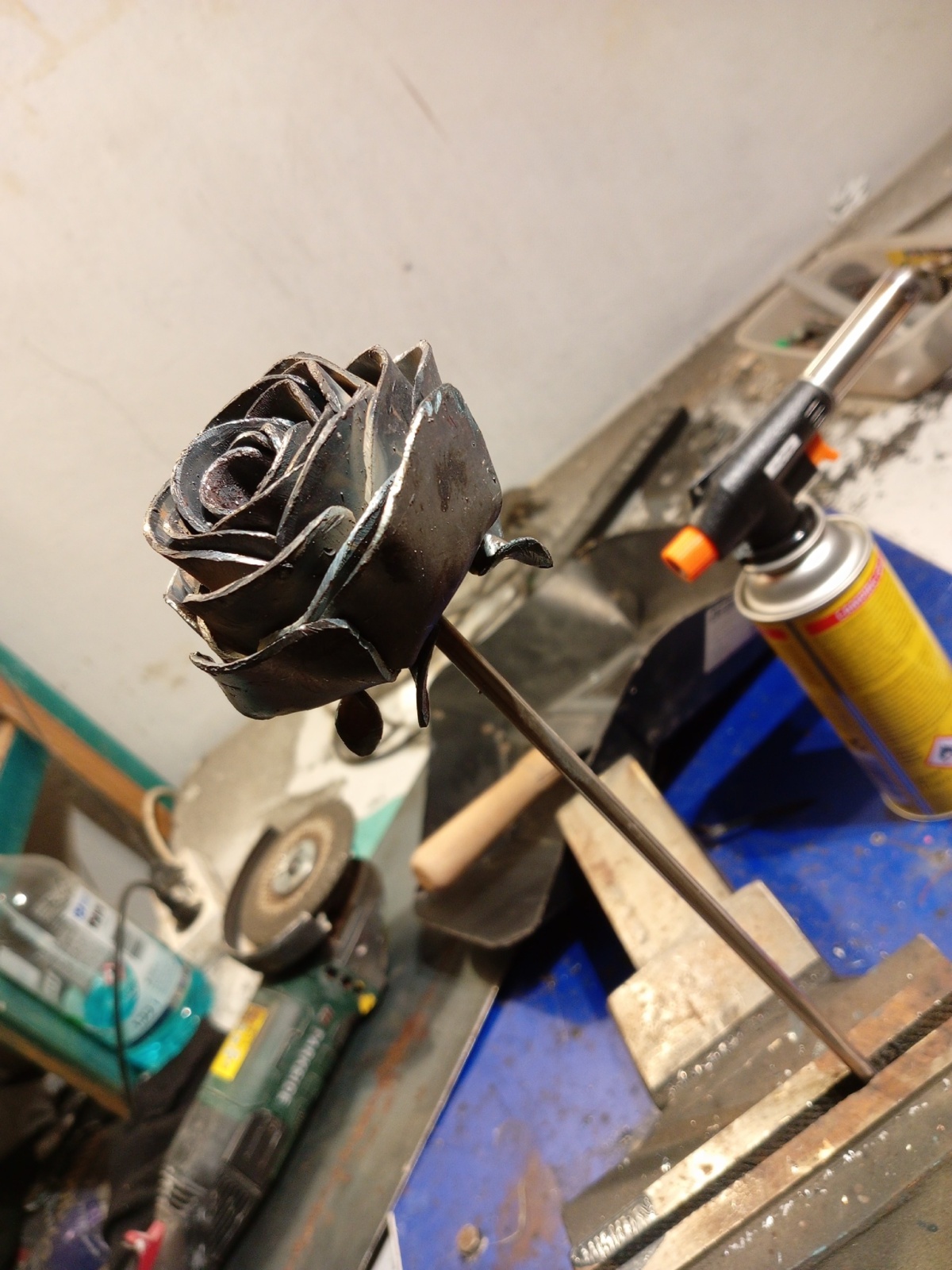 b39bf09d-c654-4cdd-b641-12b31e430673