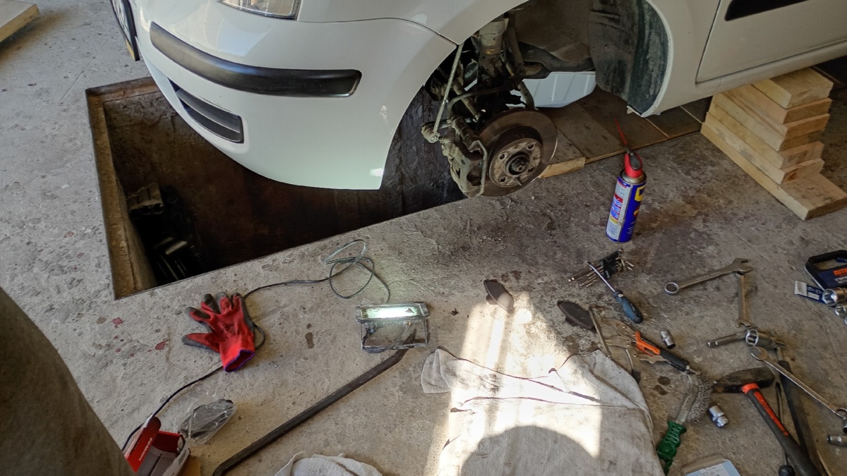 1c07b793-61e6-465a-9159-0ca6049bbe96