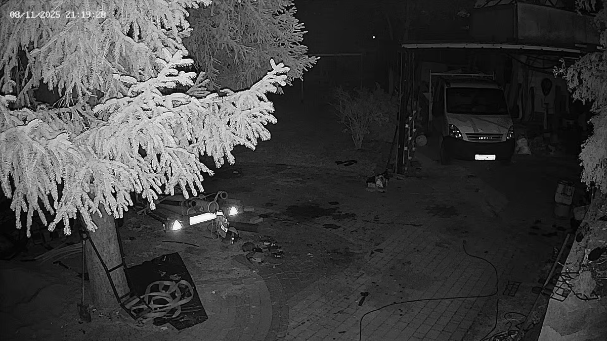 2e00fb48-e112-47a8-90e8-76688811f10d