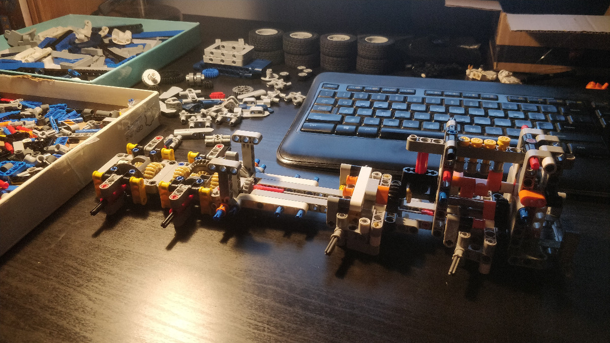 b6e242de-f44c-4f61-91f0-aefd916de044