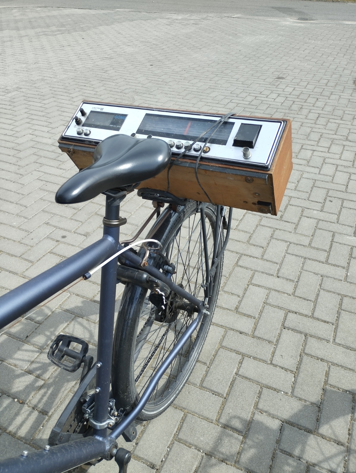 23540b41-722f-4ec8-8e78-155e043b9d3e