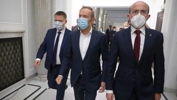 Ustawa covidowa. Donald Tusk: oczekuję głosowania nad wotum zaufania dla Mateusza Morawieckiego
