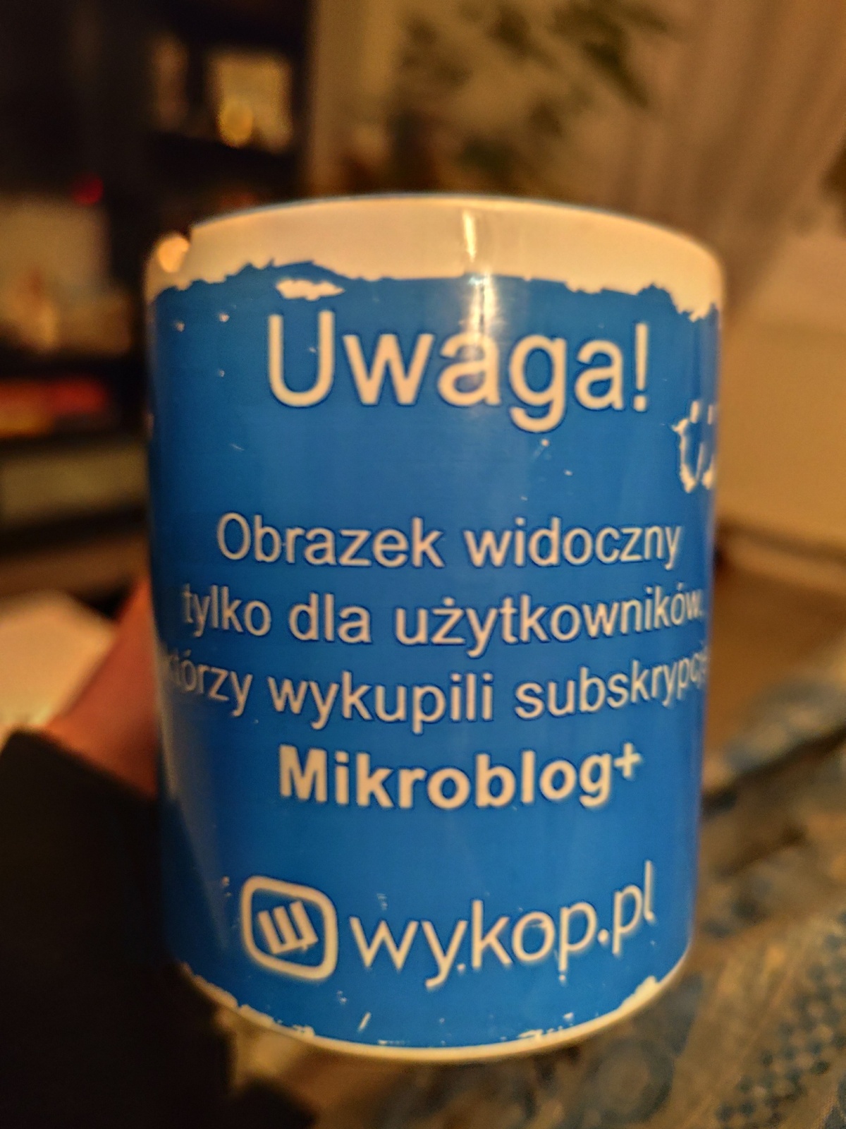 e8ef9c78-90f4-4ebb-a7df-abd4364a68d9