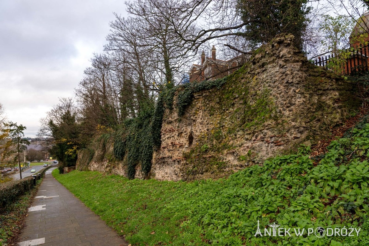 79fcec96-68df-4f9f-bbe4-a16acecaece7